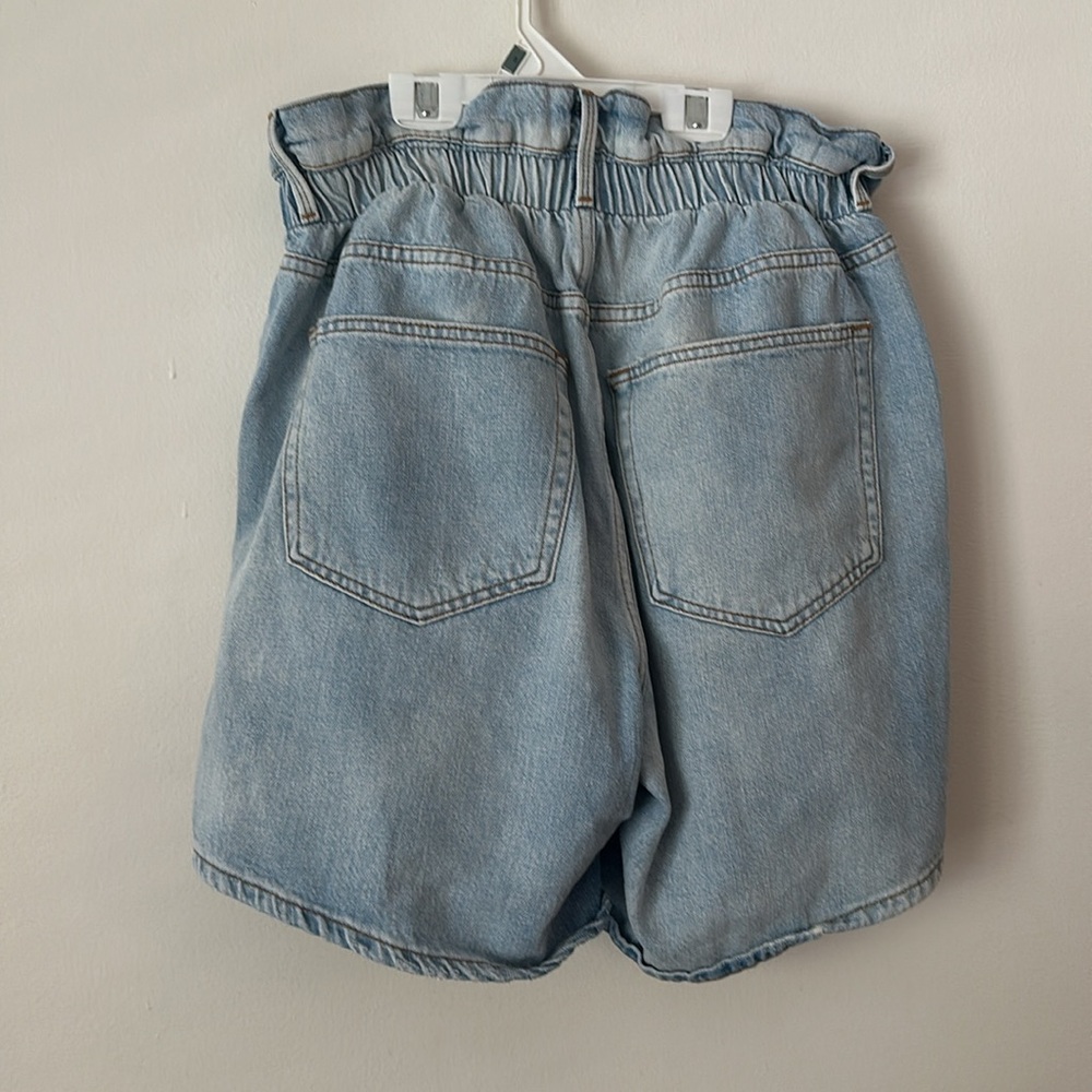 FRAME Denim Shorts - Picture 3 of 12